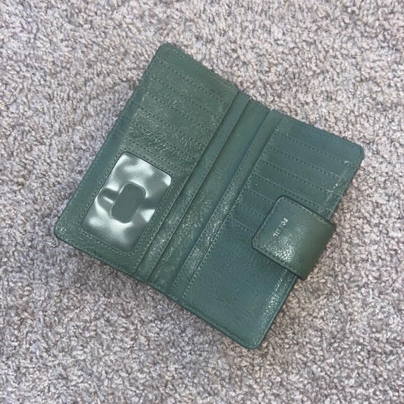 Used FOSSIL Wallet - Olive Green - Picture 3 of 3